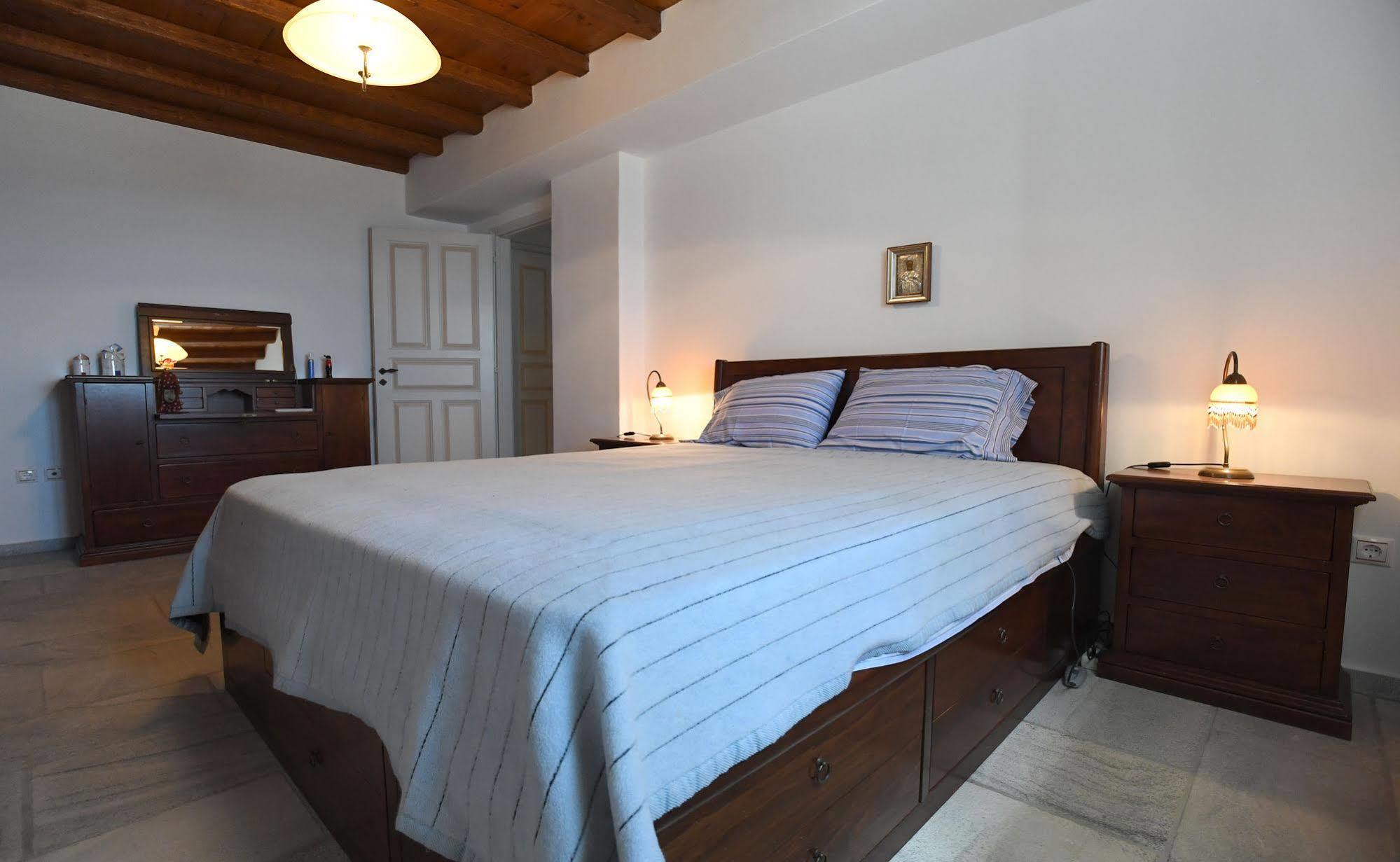 Tinos Sky View Villa Arnados Bagian luar foto